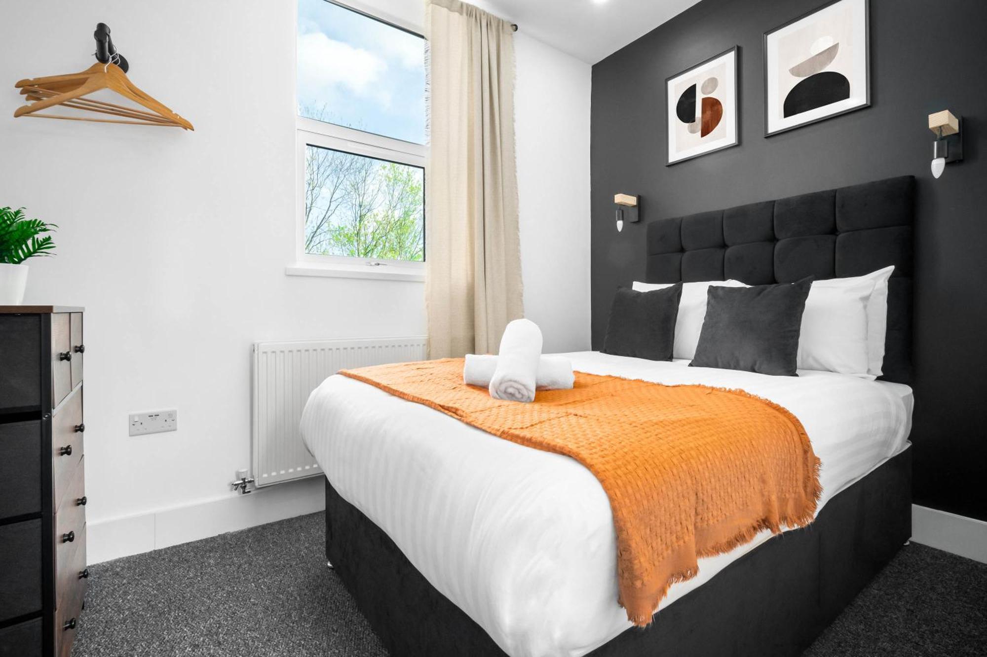 Luxe Apartment - Rowley Regis - Parking - Top Rated - Netflix - Wifi - 49Bg Cradley Heath Kültér fotó